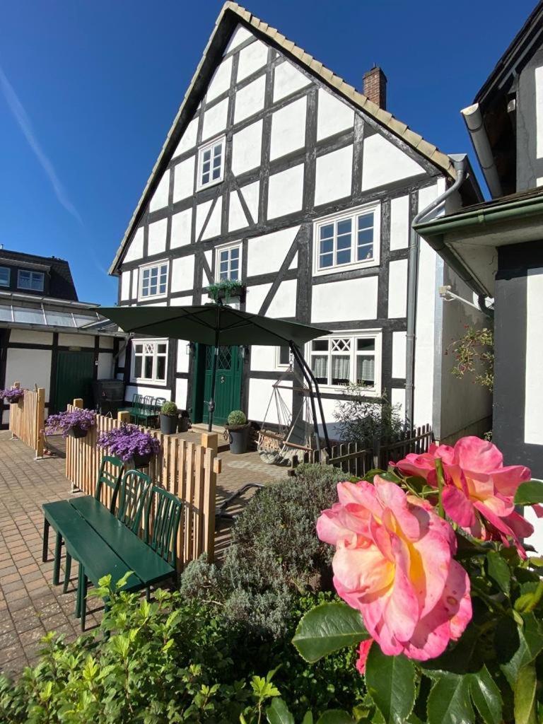 Fachwerkhaus Im Sauerland - Goldhase Anno 1700 Villa Medebach Exterior foto